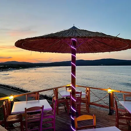 Хотел никола Приморско