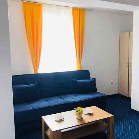 Hotel Nikola- Family 2*