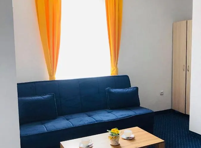 Hotel Nikola- Family 2*