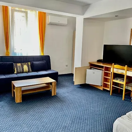 Nikola- Family Primorsko