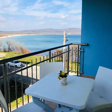 Nikola- Family 2* Primorsko