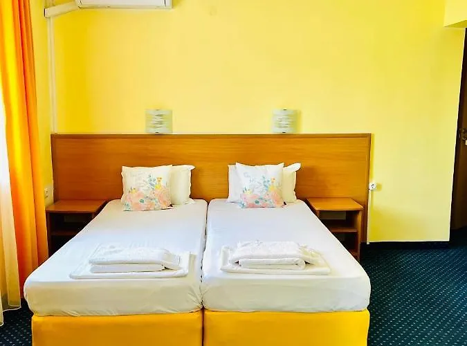 Nikola- Family Primorsko