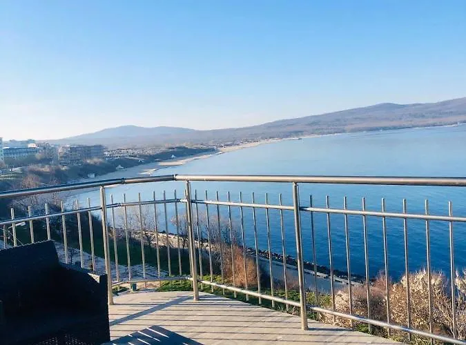 Nikola- Family Hotell